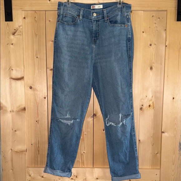 Signature by Levi Strauss Denim - Women’s Levi Signature Heritage Boyfriend jeans size 6